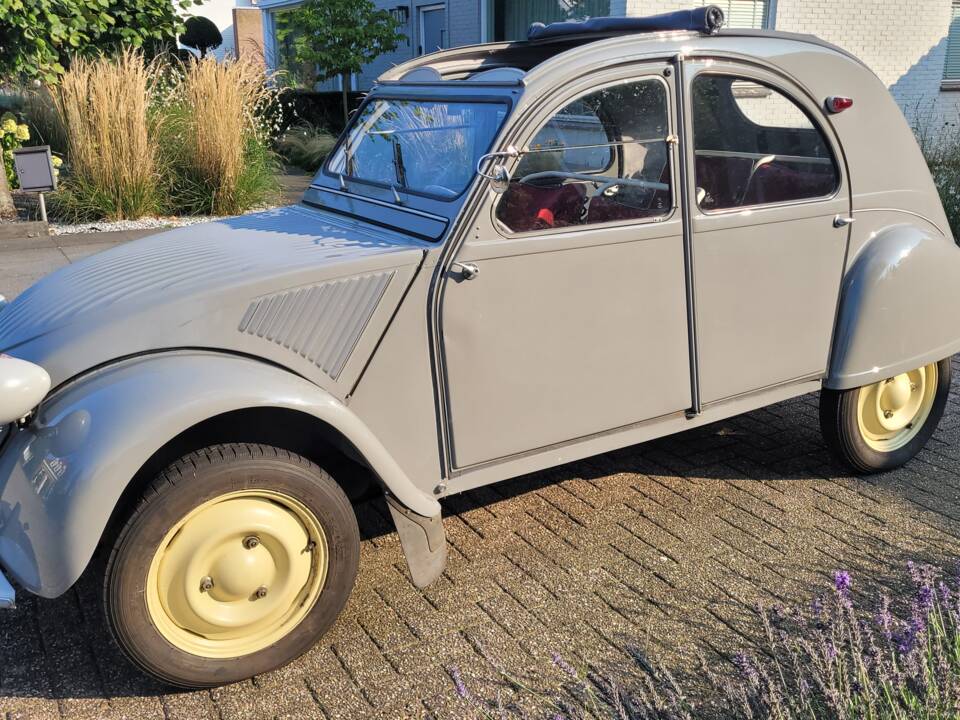 Image 1/5 of Citroën 2 CV  AZ (1955)