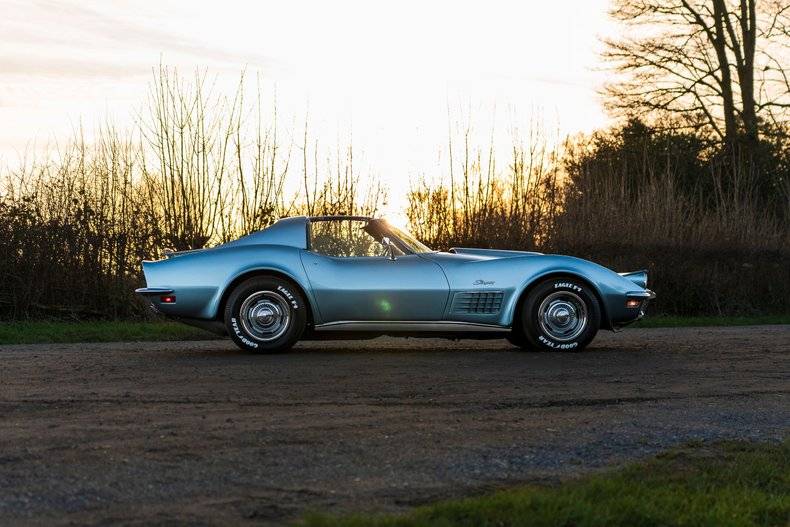 Image 3/50 of Chevrolet Corvette Stingray (1972)