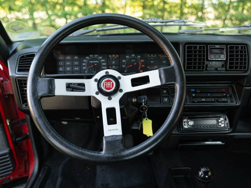 Image 50/50 of FIAT Ritmo 105 TC (1990)
