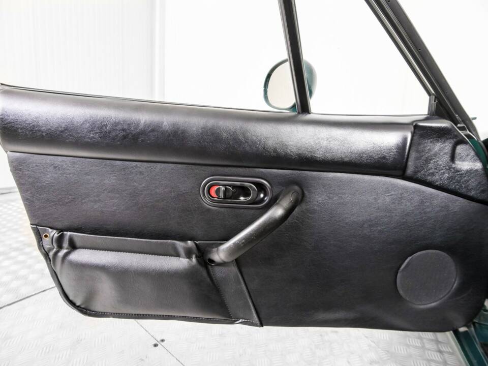 Bild 17/50 von Mazda MX 5 (1995)