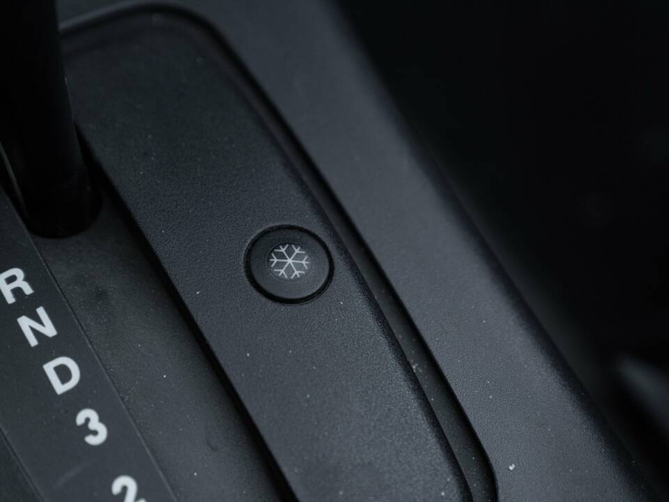 Image 42/50 of Saab 900 2.0i (1997)