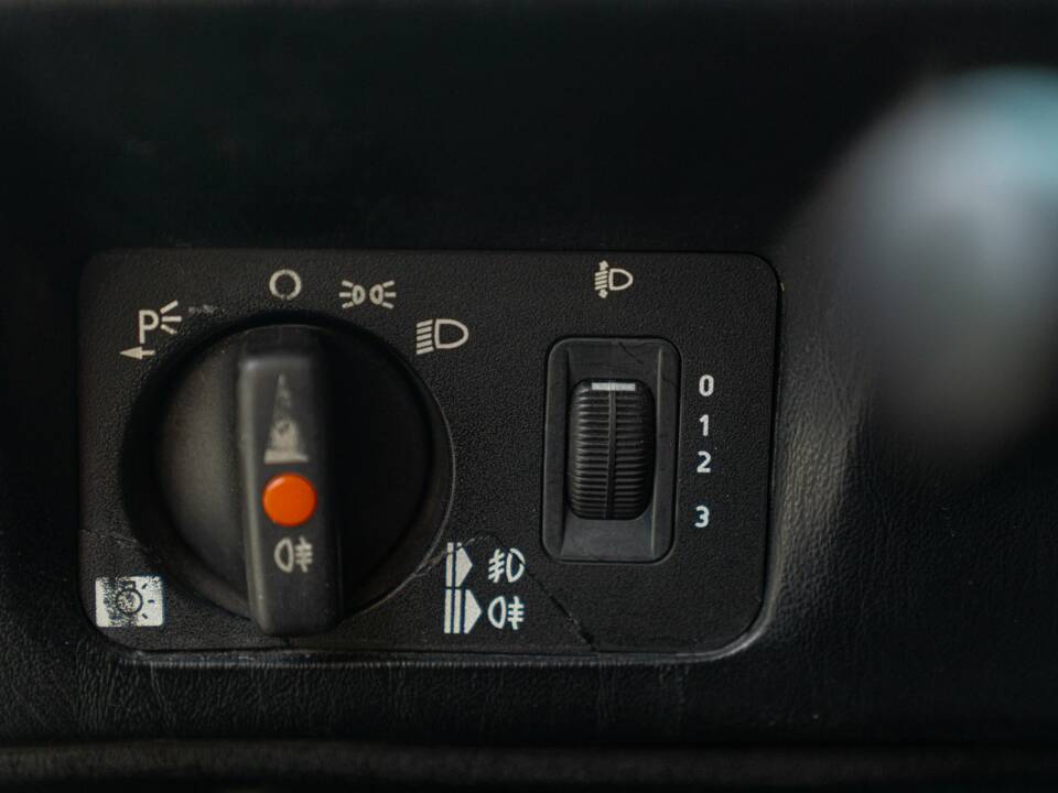 Image 33/50 of Mercedes-Benz 190 E 1.8 (1991)