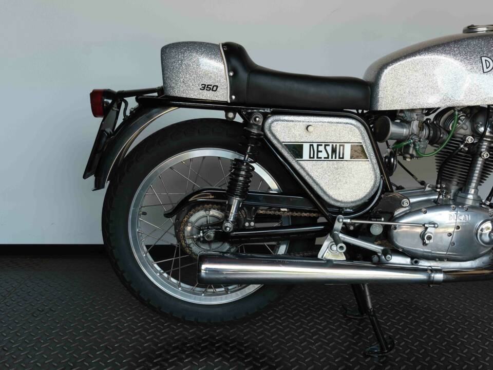Image 64/64 of Ducati 350 Desmo (1971)