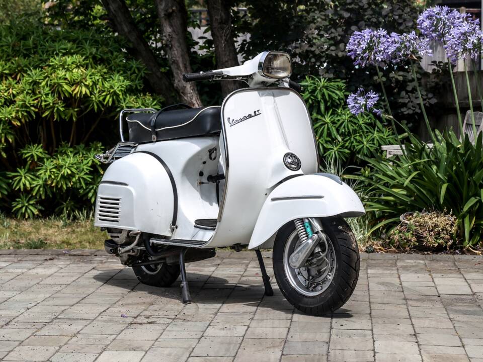 Bild 1/22 von Piaggio Vespa 160 GT Electronic (1972)