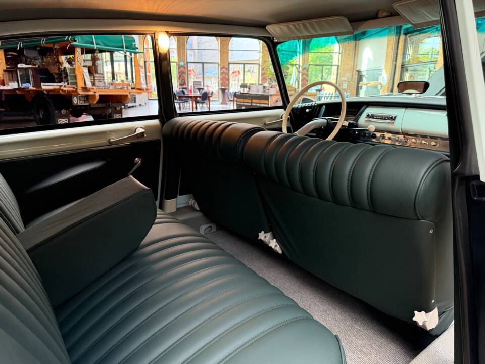 Immagine 30/43 di Citroën ID 19 (1958)