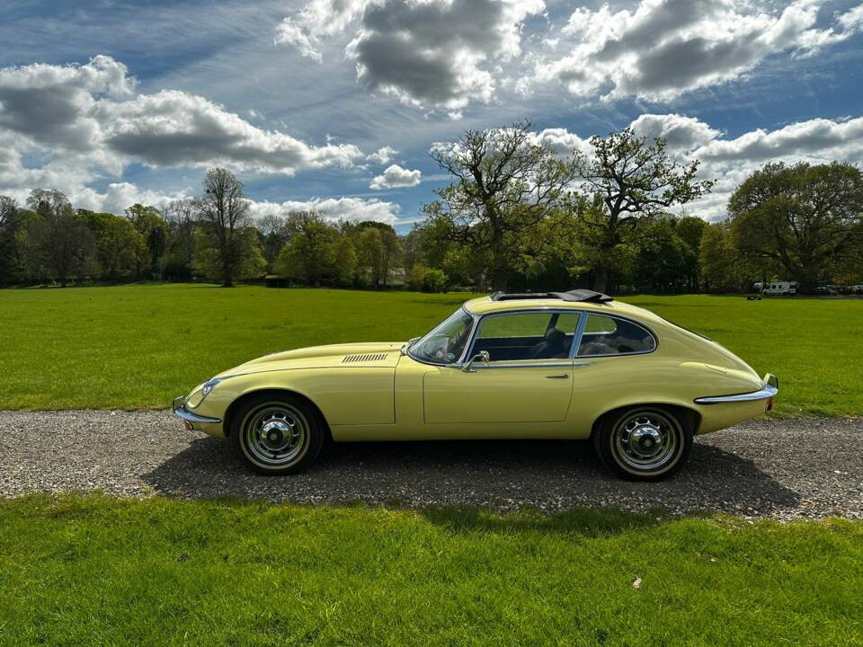 Imagen 6/39 de Jaguar E-Type V12 (2+2) (1972)