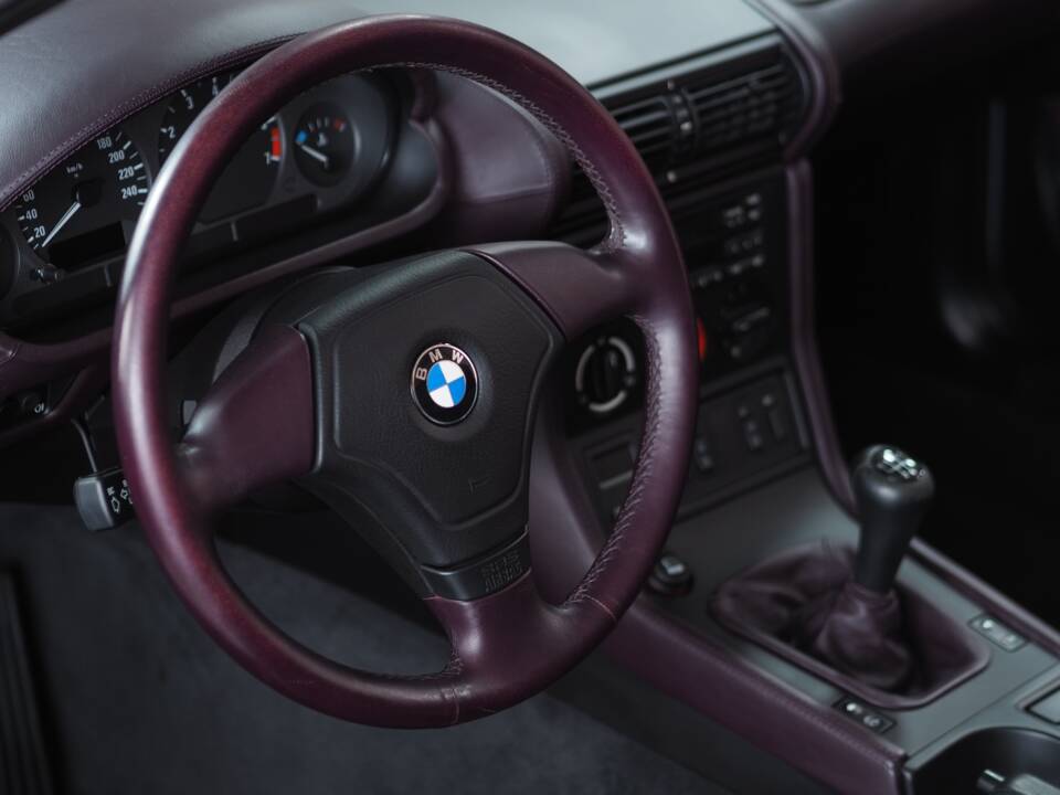 Bild 36/47 von BMW Z3 1.9 (1997)