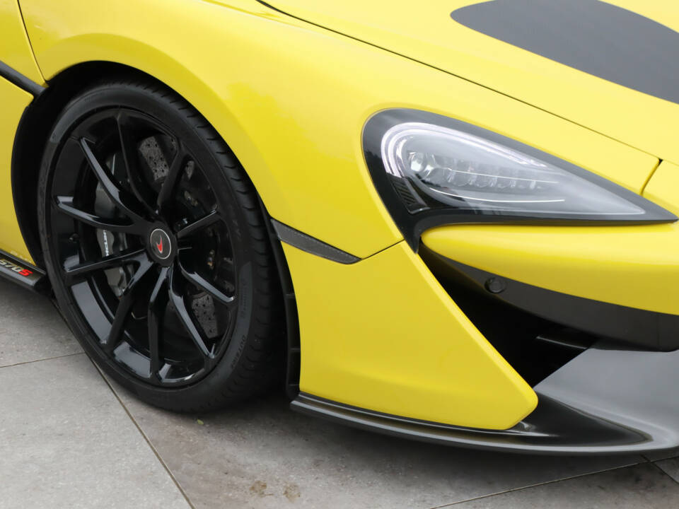 Immagine 17/50 di McLaren 570S Spider &quot;Launch Edition&quot; (2018)