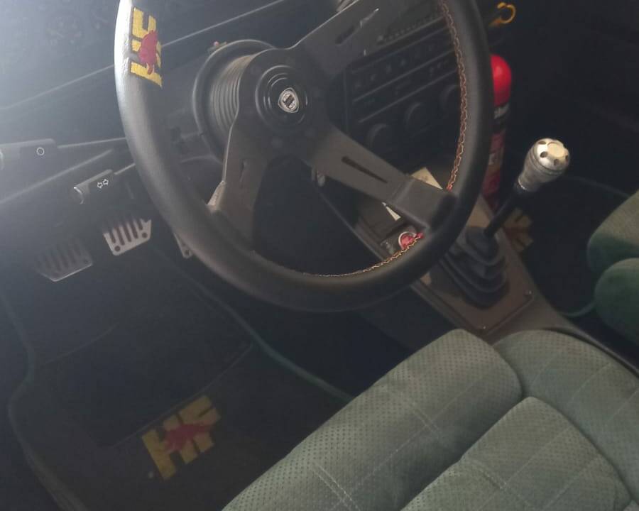 Bild 48/55 von Lancia Delta HF Integrale (1992)