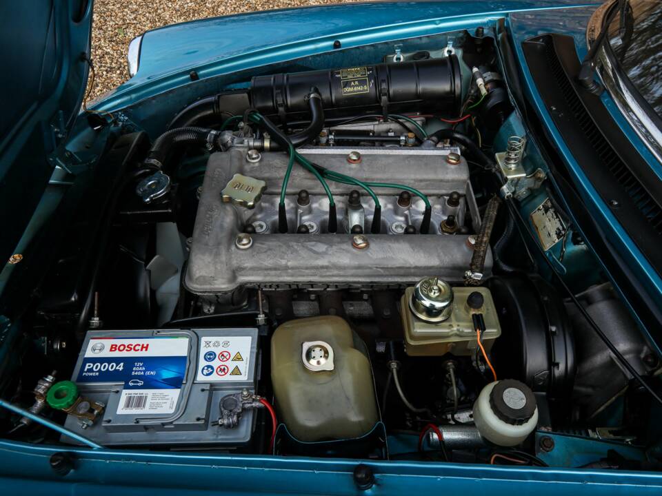 Image 35/50 of Alfa Romeo 2000 Spider Veloce (1981)