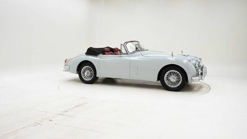 Image 3/15 of Jaguar XK 150 3.8 SE DHC (1961)