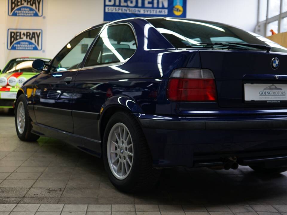 Image 10/33 of BMW 323ti Compact (1999)