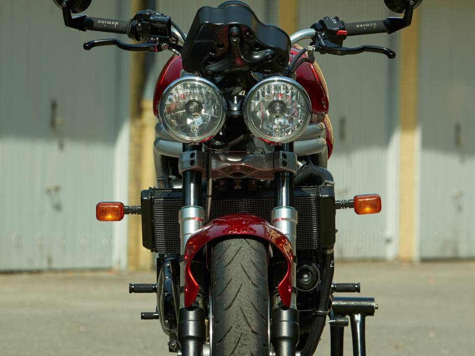 Immagine 9/12 di Triumph Speed Triple (1998)