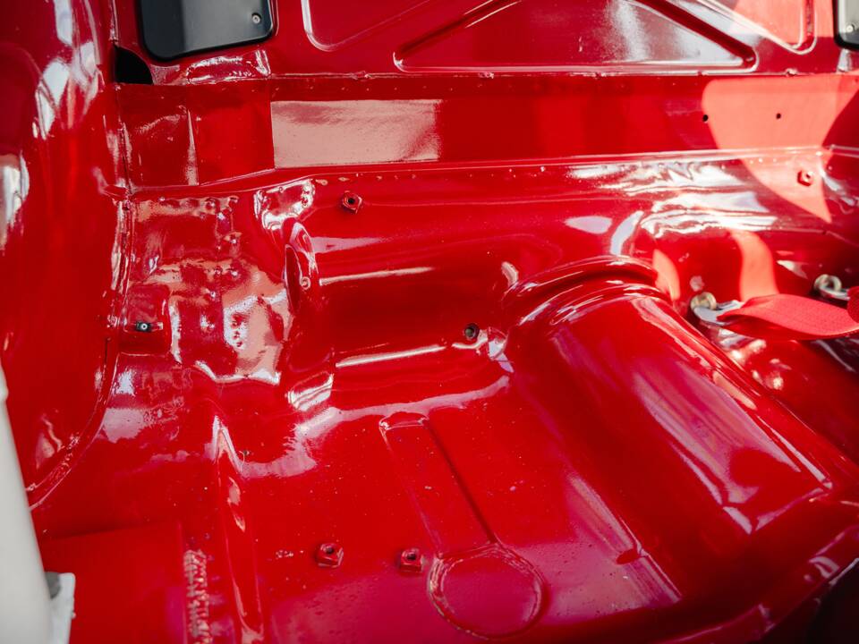 Imagen 71/81 de Alfa Romeo 1750 GT Veloce (1968)