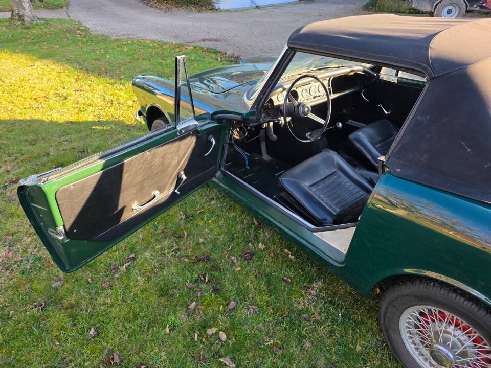 Image 29/42 of Sunbeam Alpine Mk IV (1964)