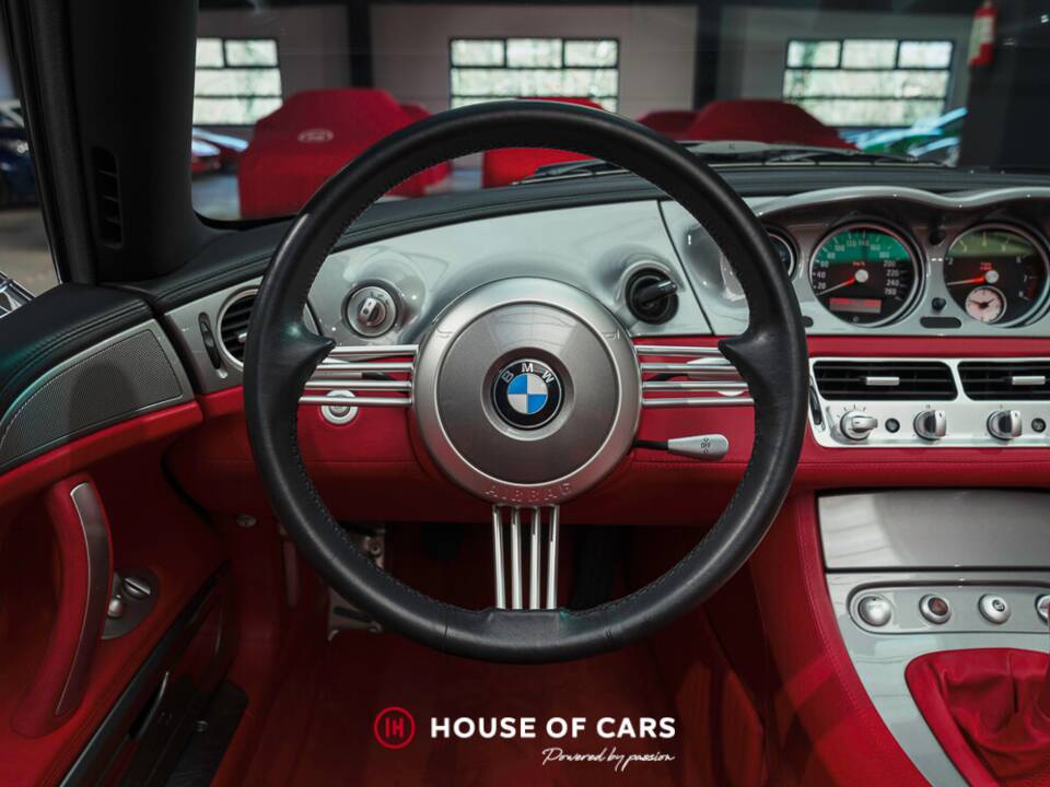 Image 17/25 of BMW Z8 (2002)