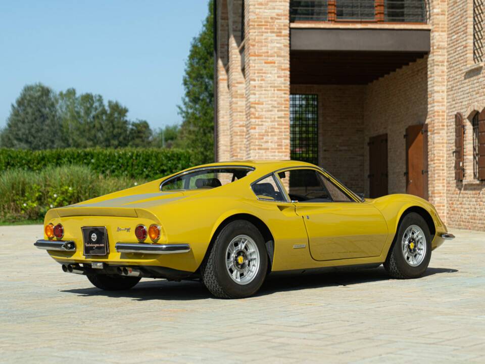 Image 8/50 of Ferrari Dino 246 GT (1971)
