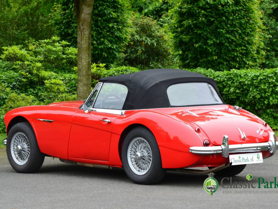 Image 16/50 of Austin-Healey 3000 Mk II (BJ7) (1962)