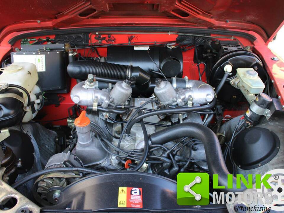 Bild 7/10 von Land Rover Defender 110 (1990)