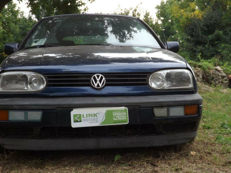 Image 28/50 of Volkswagen Golf III Cabrio 1.6 (1996)