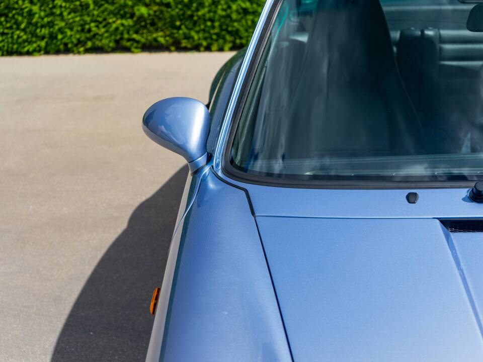 Afbeelding 16/42 van Porsche 911 Carrera 4 (1992)