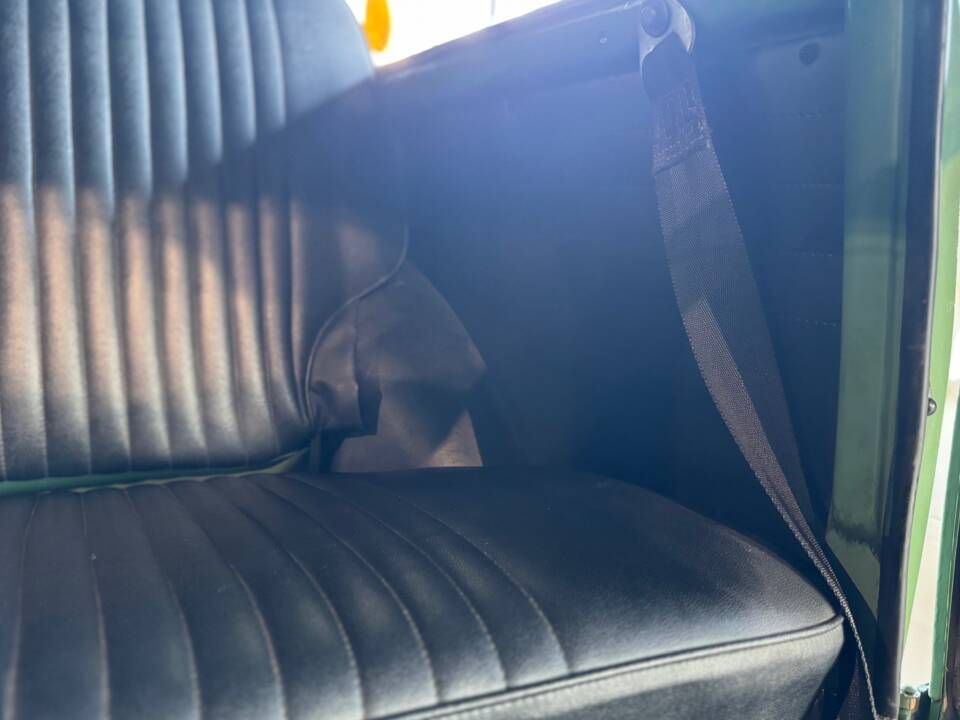 Immagine 28/36 di SEAT 600 D (1966)