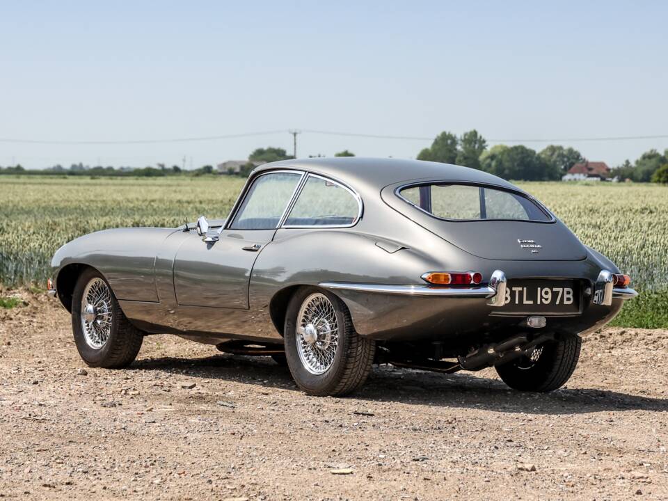 Bild 3/44 von Jaguar E-Type 4.2 (1964)