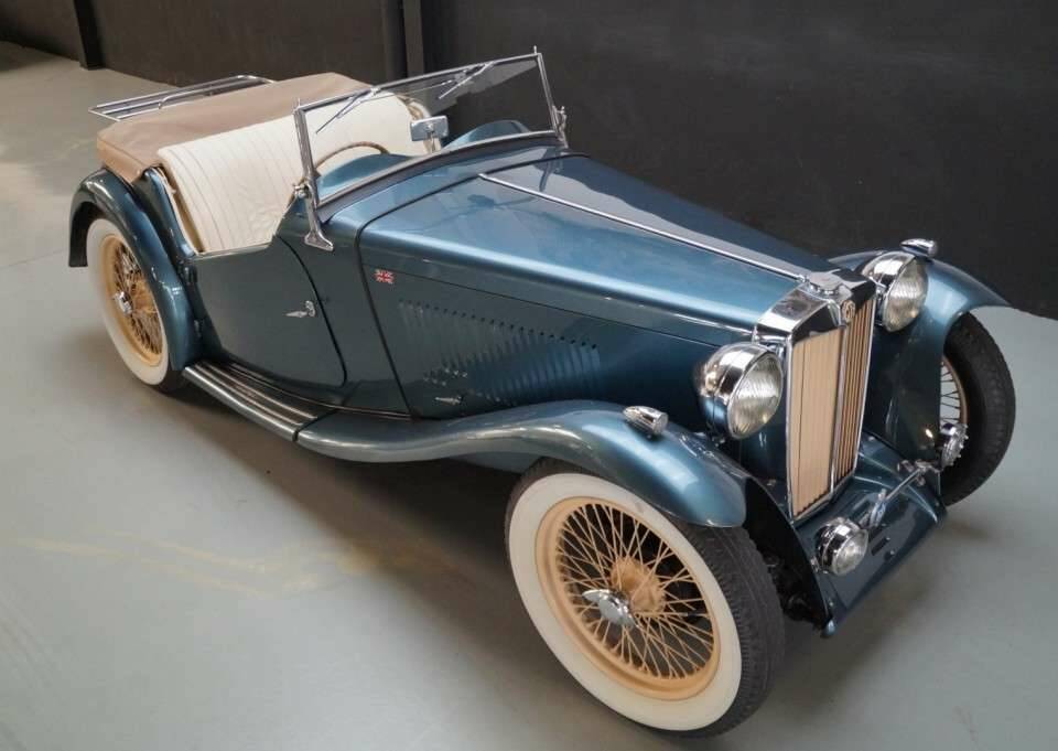 Image 36/50 of MG TC (1948)