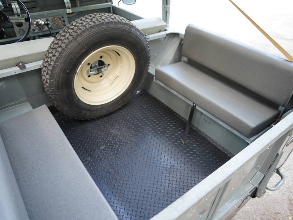 Bild 54/79 von Land Rover 88 (1963)