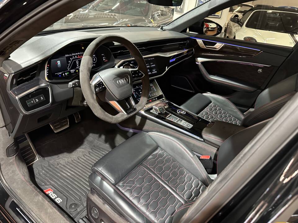 Bild 16/19 von Audi RS6 Avant (2022)