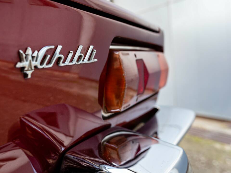 Image 12/50 of Maserati Ghibli SS (1970)