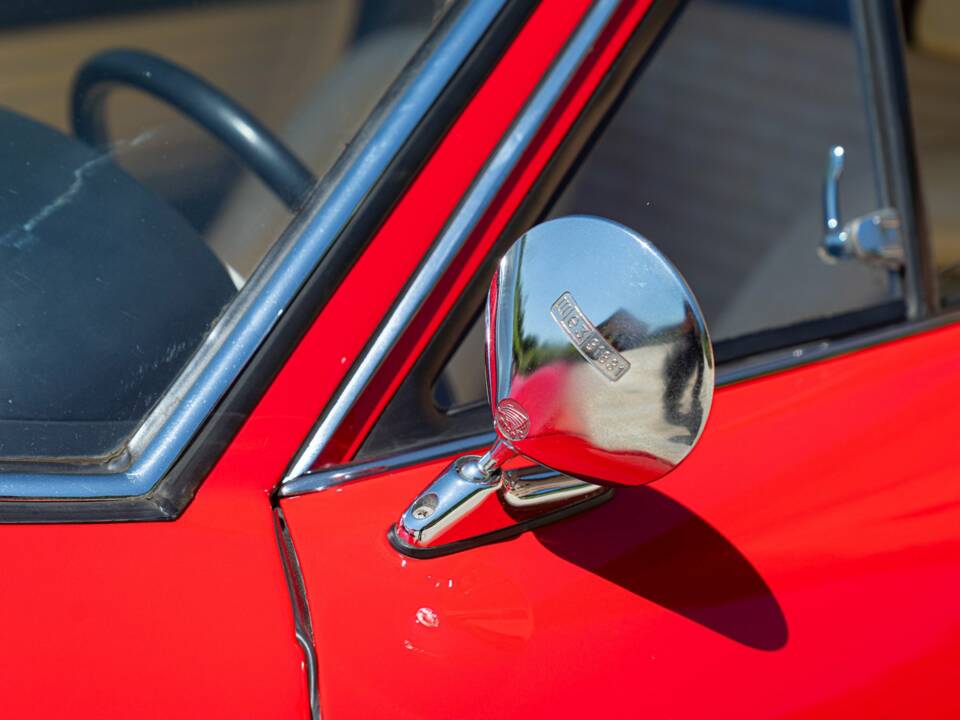 Image 13/50 de Ferrari Dino 246 GT (1971)