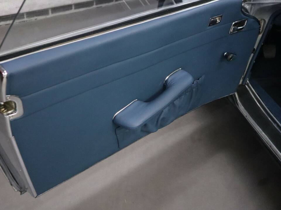 Bild 27/45 von Mercedes-Benz 280 SL (1968)