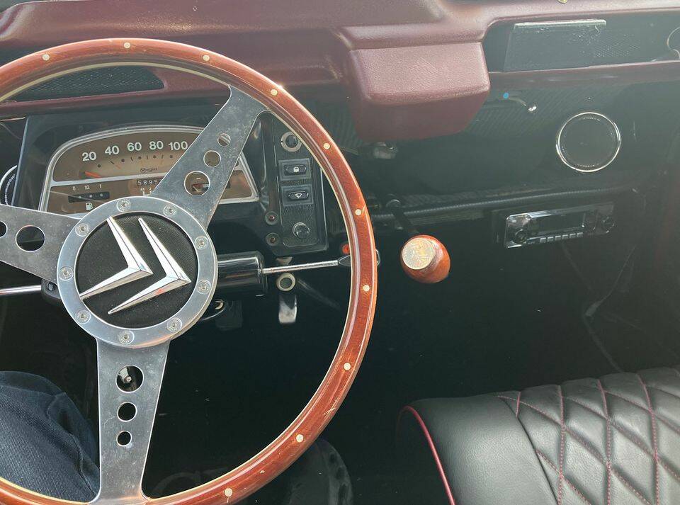Citroën 2CV6 "Charleston" Cabrio-Limousine dunkelrot/schwarz 1988