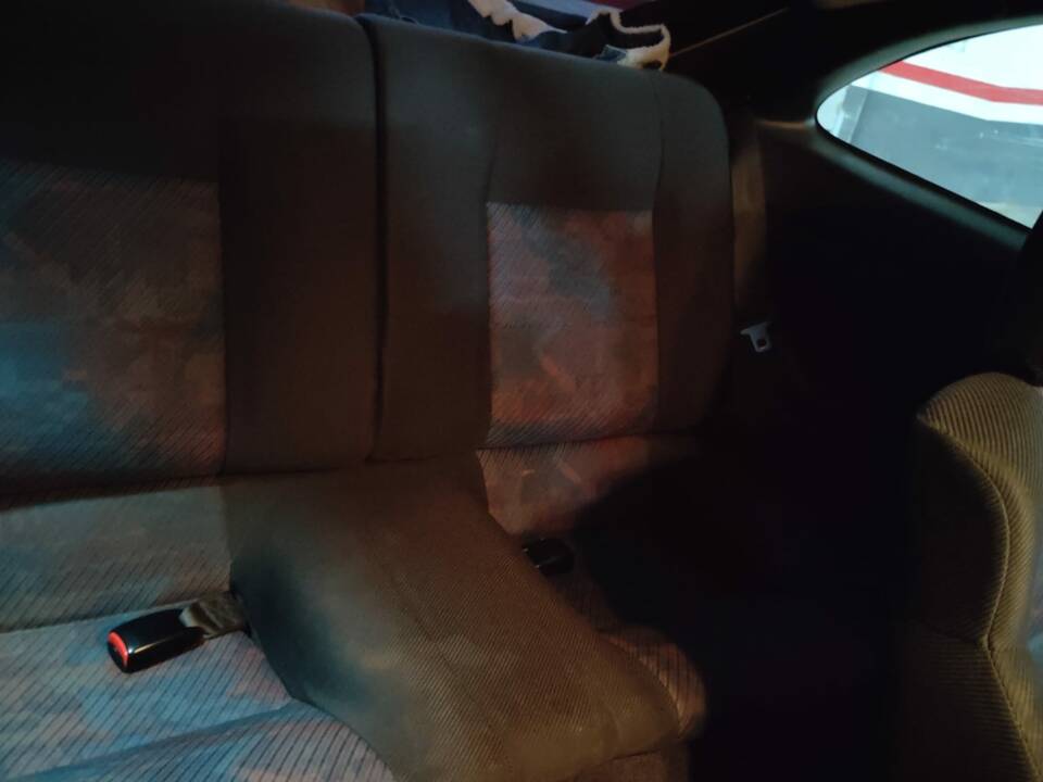 Bild 9/15 von Toyota Celica 1.8 (1998)