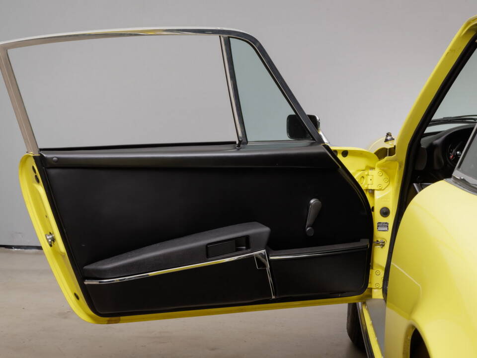 Image 16/28 of Porsche 911 2.4 S &quot;Oilflap&quot; (1972)