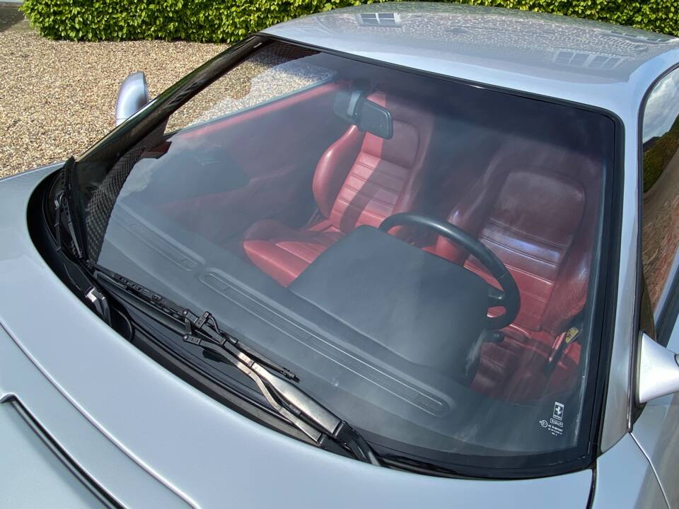 Image 39/42 of Ferrari F 355 Berlinetta (1995)