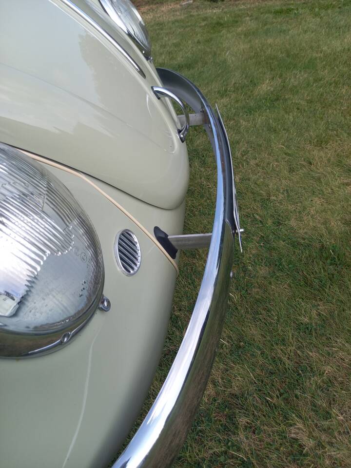 Image 79/137 of Volkswagen Beetle 1200 (1965)