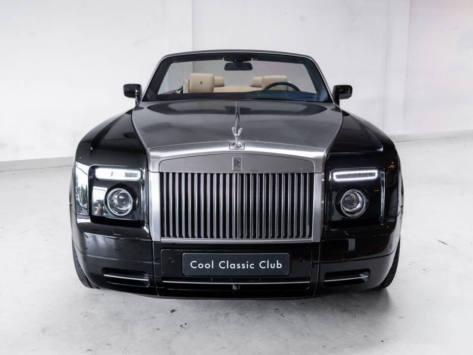 Image 2/36 of Rolls-Royce Phantom DHC (2008)