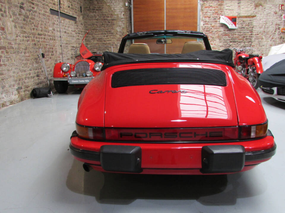 Bild 4/22 von Porsche 911 Carrera 3.2 (1986)