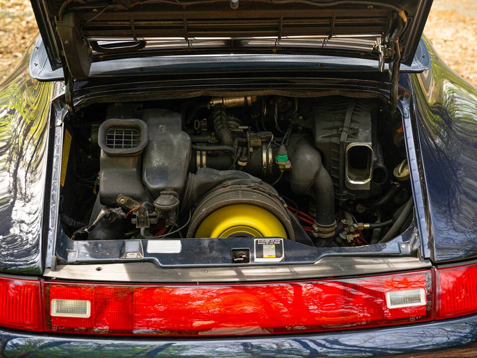 Immagine 45/47 di Porsche 911 Carrera (1994)