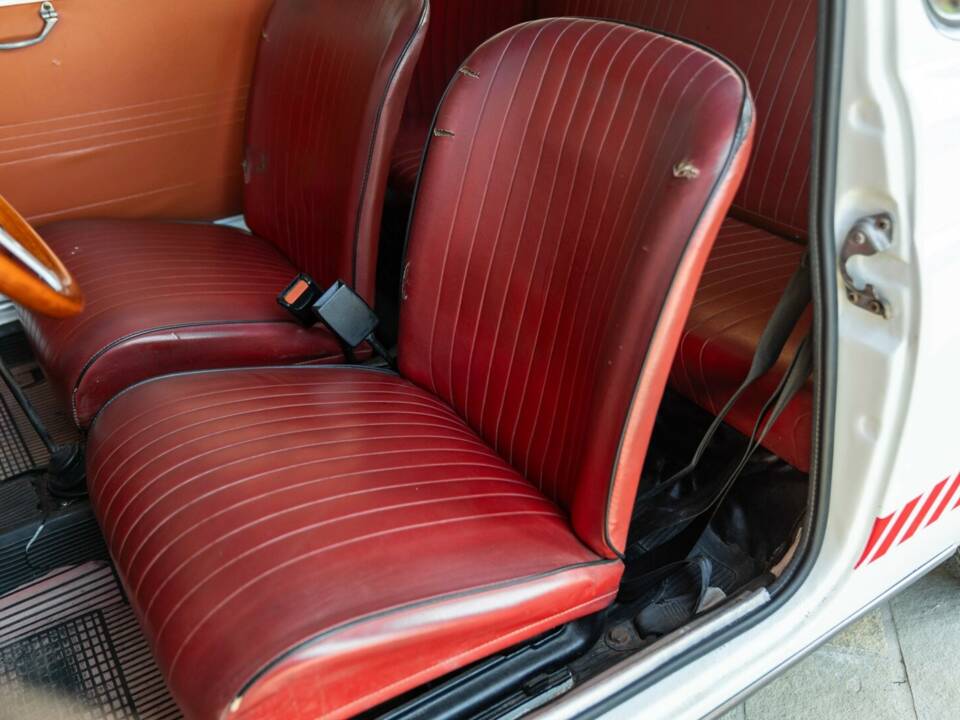 Image 40/50 of Abarth Fiat 595 (1968)