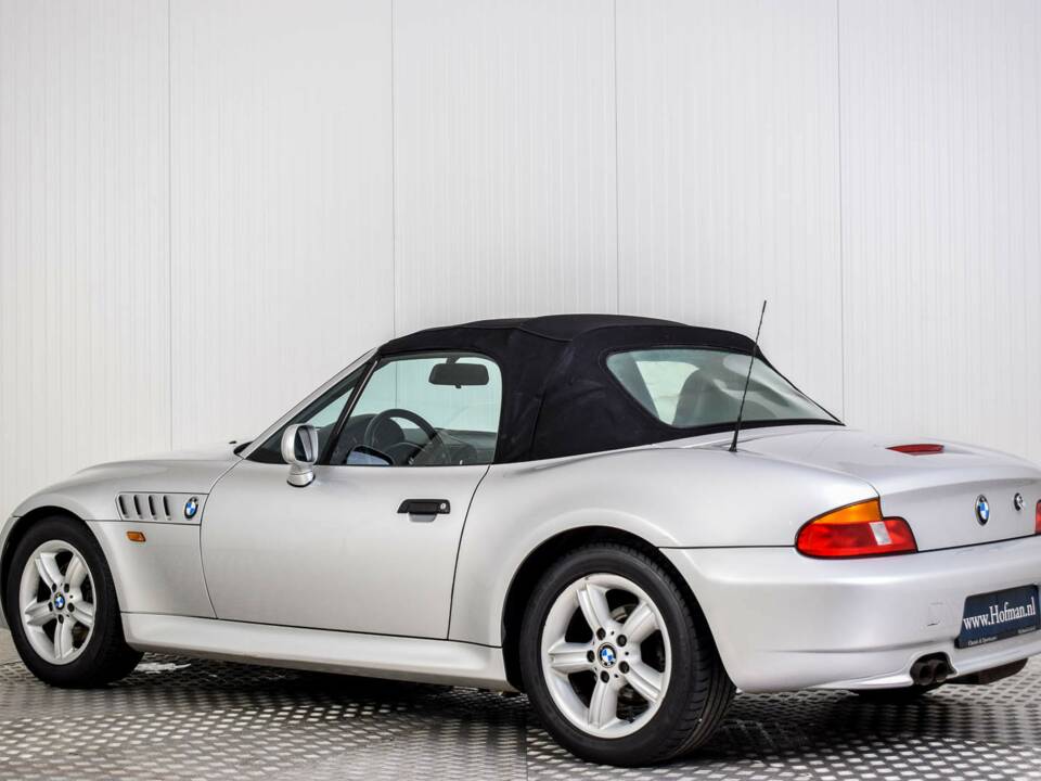 Bild 49/50 von BMW Z3 2.0 (2000)