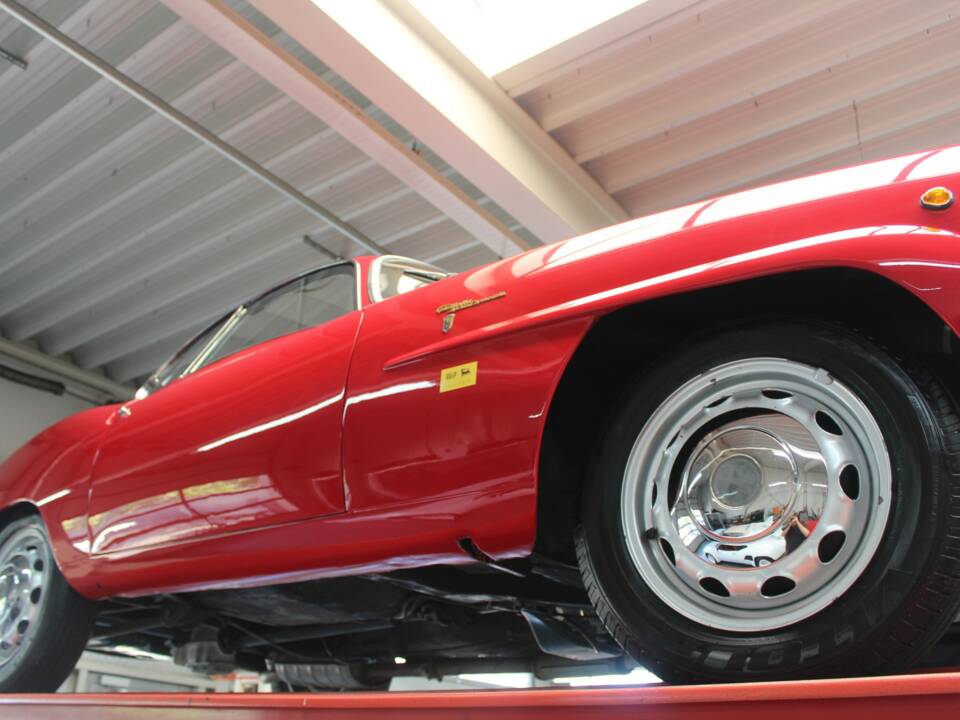 Image 12/50 of Alfa Romeo Giulietta SS (1961)