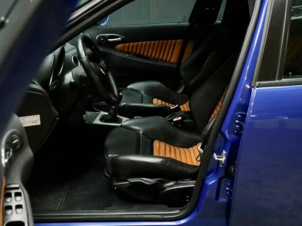 Image 3/50 of Alfa Romeo 156 3.2 V6 GTA (2003)