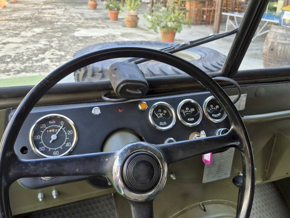 Image 20/42 of Alfa Romeo 1900 M (1953)