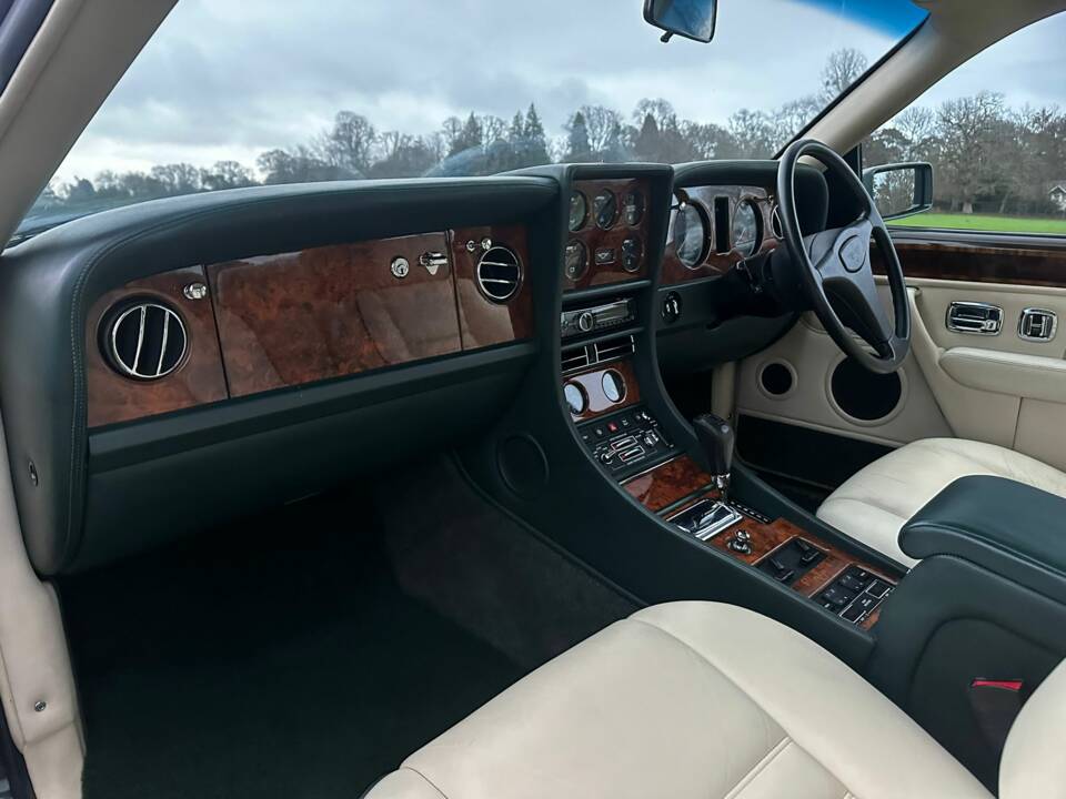 Bild 46/55 von Bentley Continental R (1992)