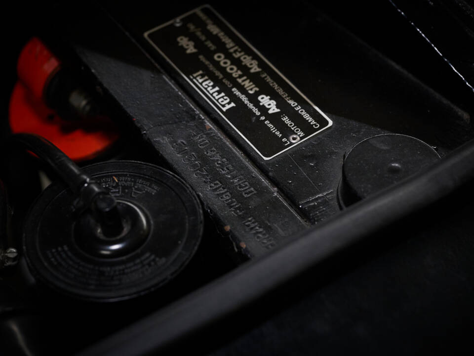 Imagen 72/98 de Ferrari 308 GTB (1976)
