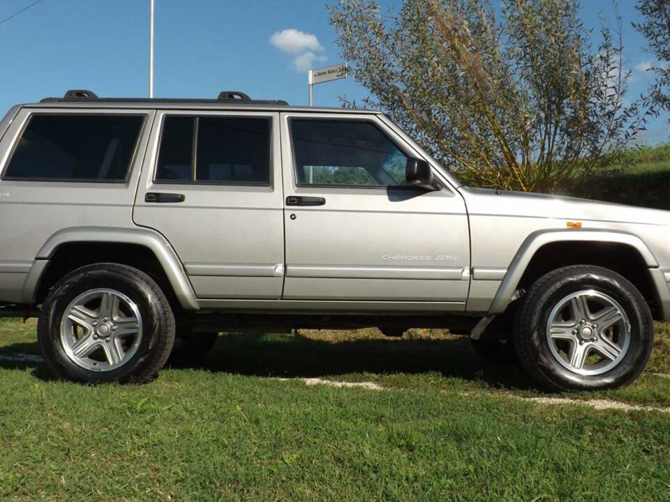 Afbeelding 3/50 van Jeep Cherokee 2.5 TD (2000)