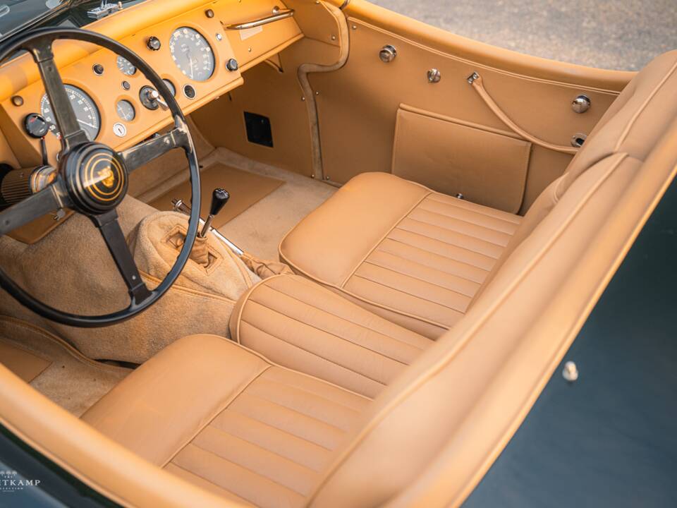 Bild 15/18 von Jaguar 3,4 Liter (1957)